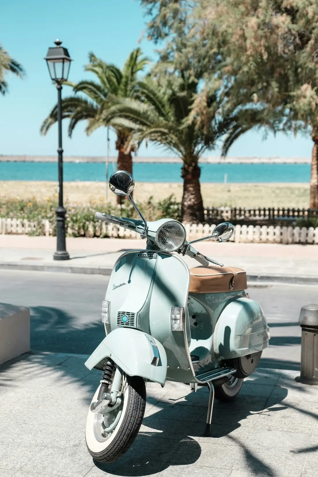 Vespa/Unsplash.com