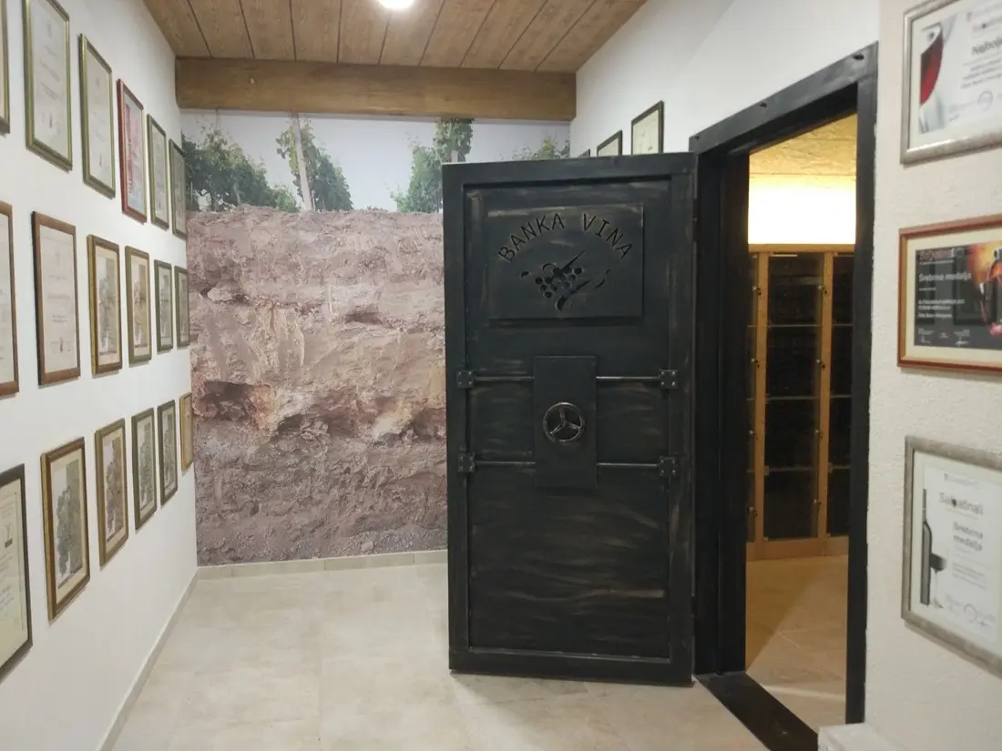 The Wine Bank